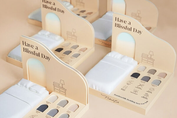 Illustration representing the brand message of NakedLab: "Have a Blissful Day."