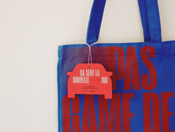 Vibrant advertising visuals from Ma carrière en concessionnaire